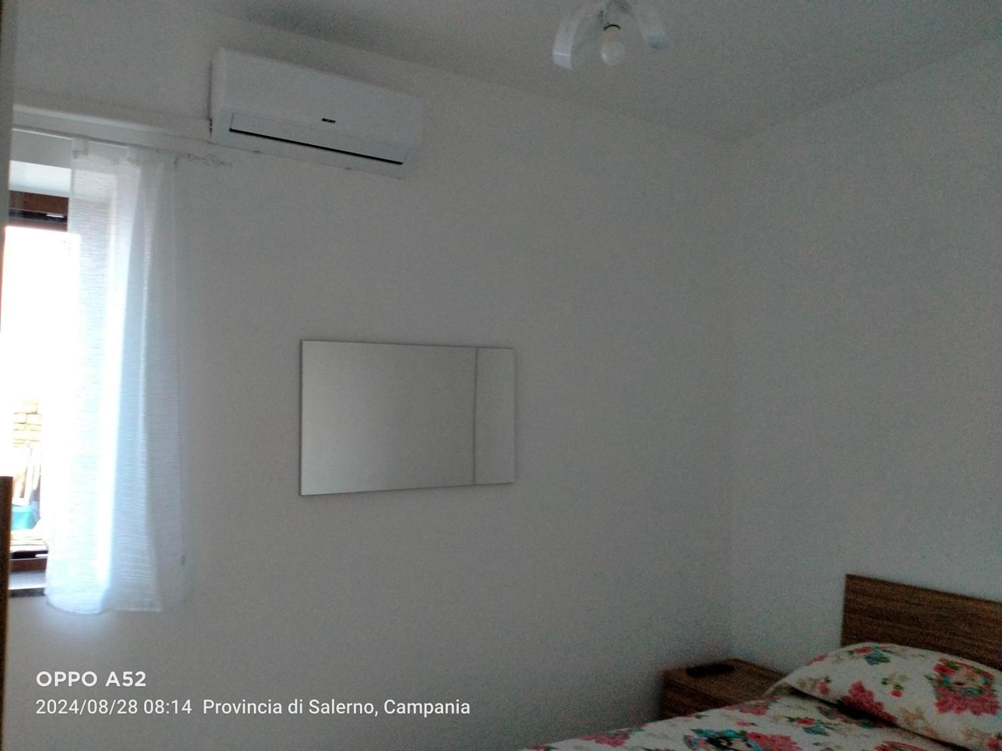 Casa Iris Hotel กัสเตลลาบาเต ภายนอก รูปภาพ